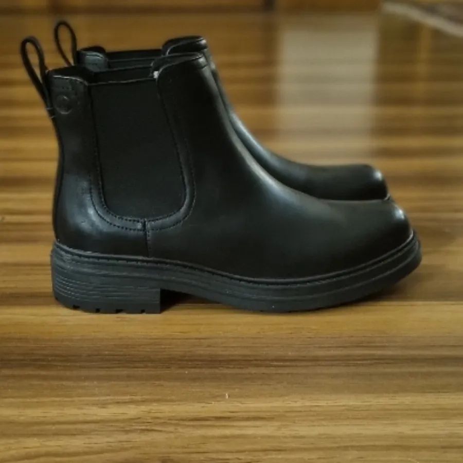 بوت چلسی کلارکز claks