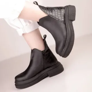 نیم بوت شیک