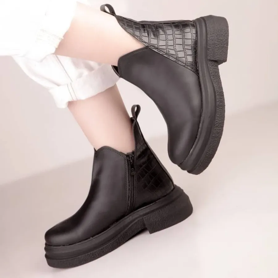 نیم بوت شیک