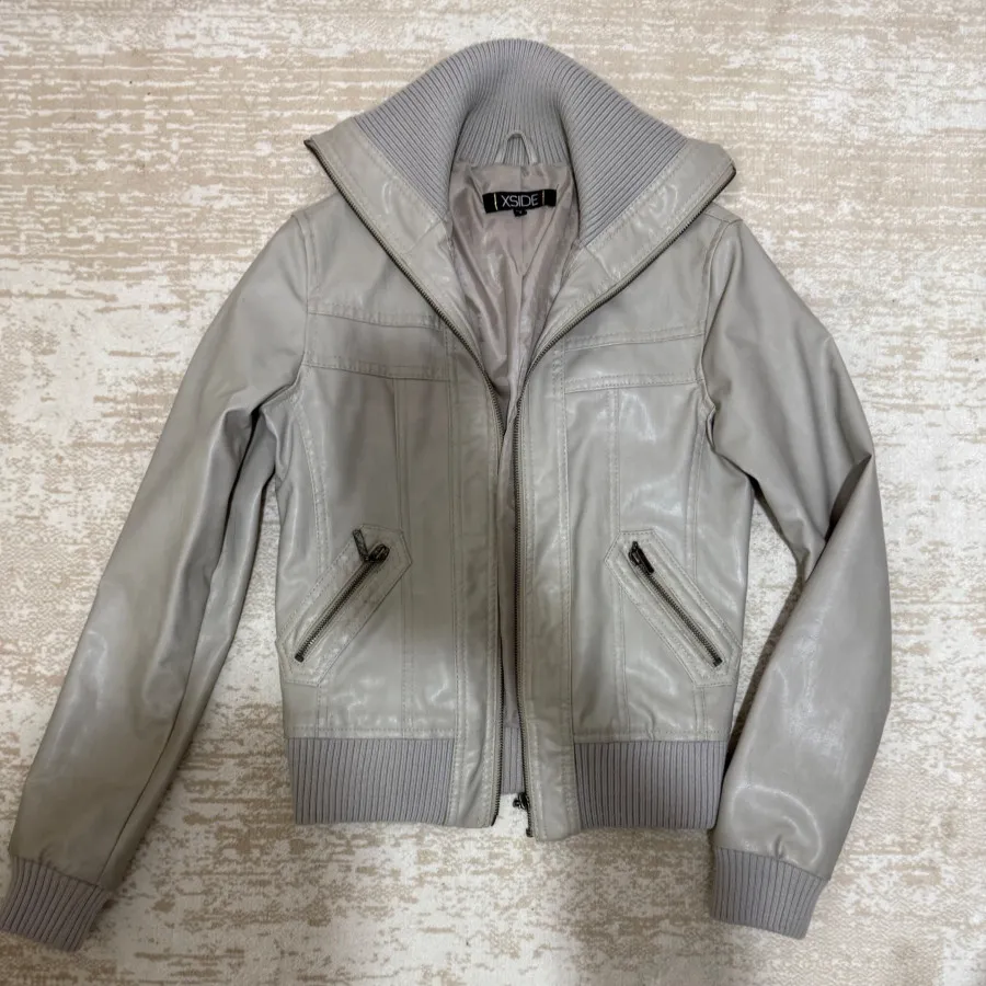 کت چرم ال سی