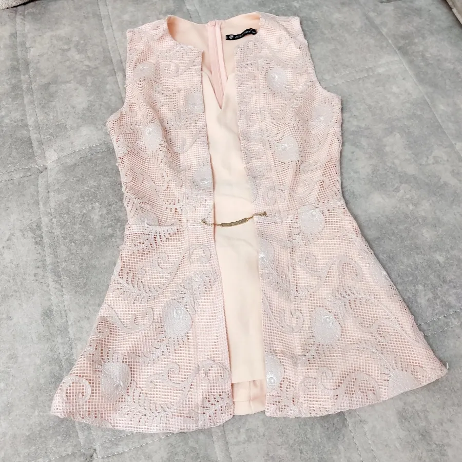 تاپ مجلسیaltinay