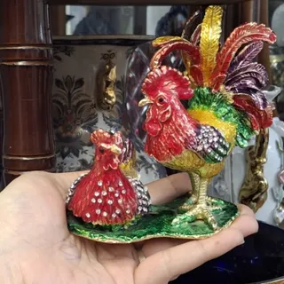 جاجواهری مرغ و خروس