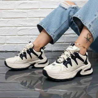 کتونی بالنسیاگا