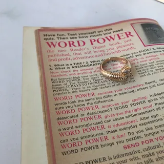 انگشتر سواروسکیی