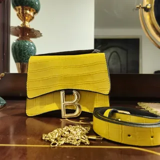 کیف ورنی دوشی و کمری ترک