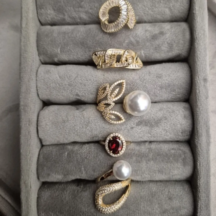 انگشتر های جواهری