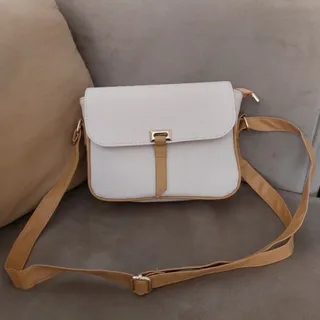 کیف دوشی کرم قهوه ای