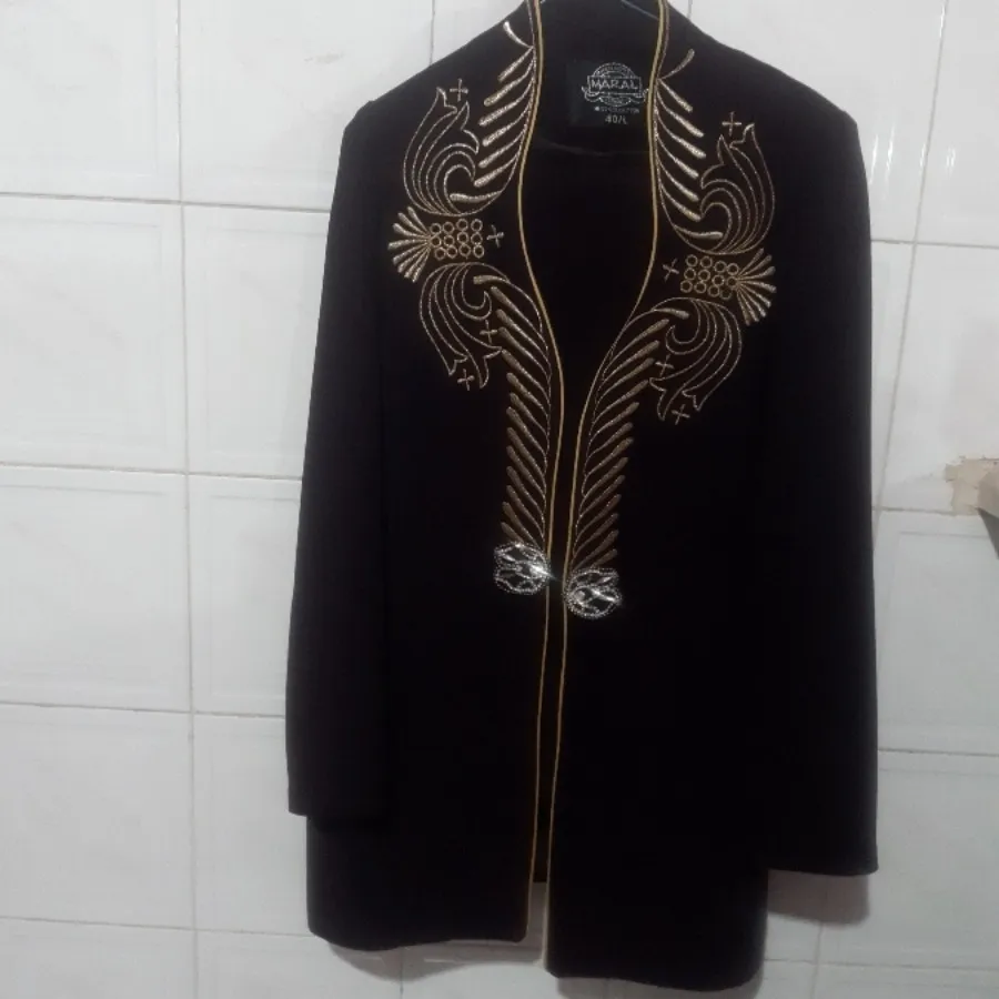 کت شلوار و تاپ بادمجونی