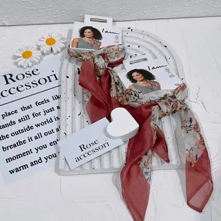 مینی اسکارف