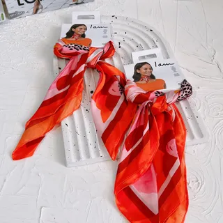 مینی اسکارف