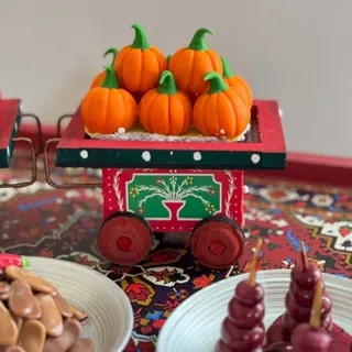 گاری چوبی یلدا