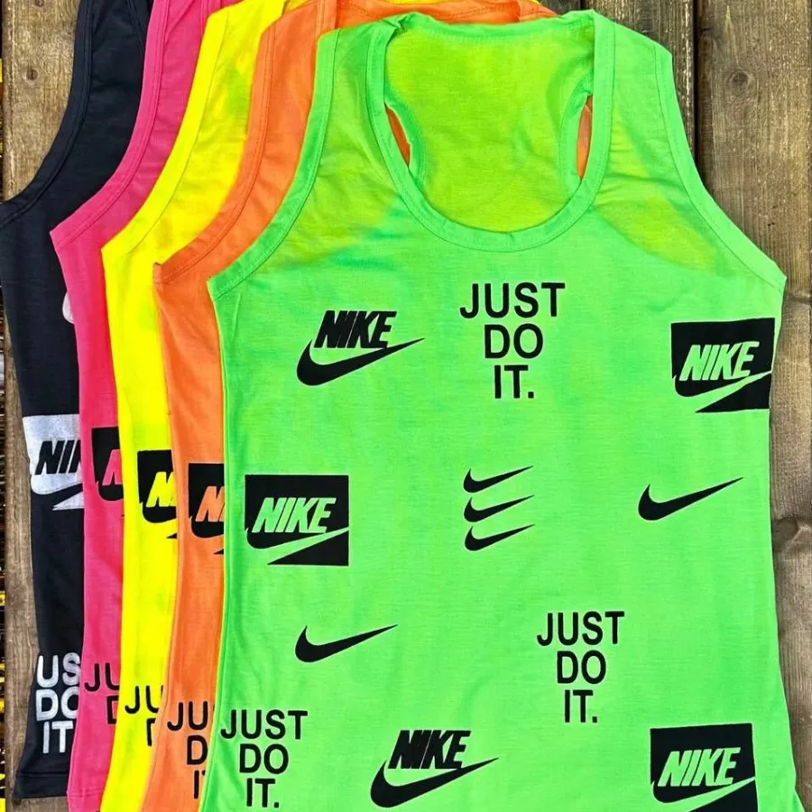 ست تاب شلوارک نایک