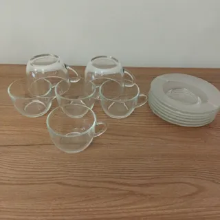 فنجان نعلبکی فرانسوی