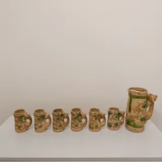 پارچ و لیوان سفالی قدیم