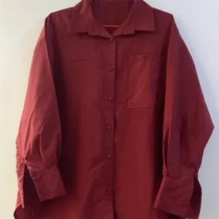 شومیز قرمز و آبی