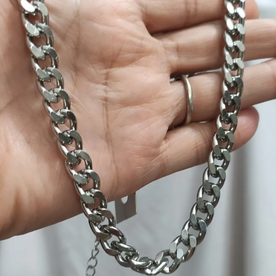 گردنبند کارتیه