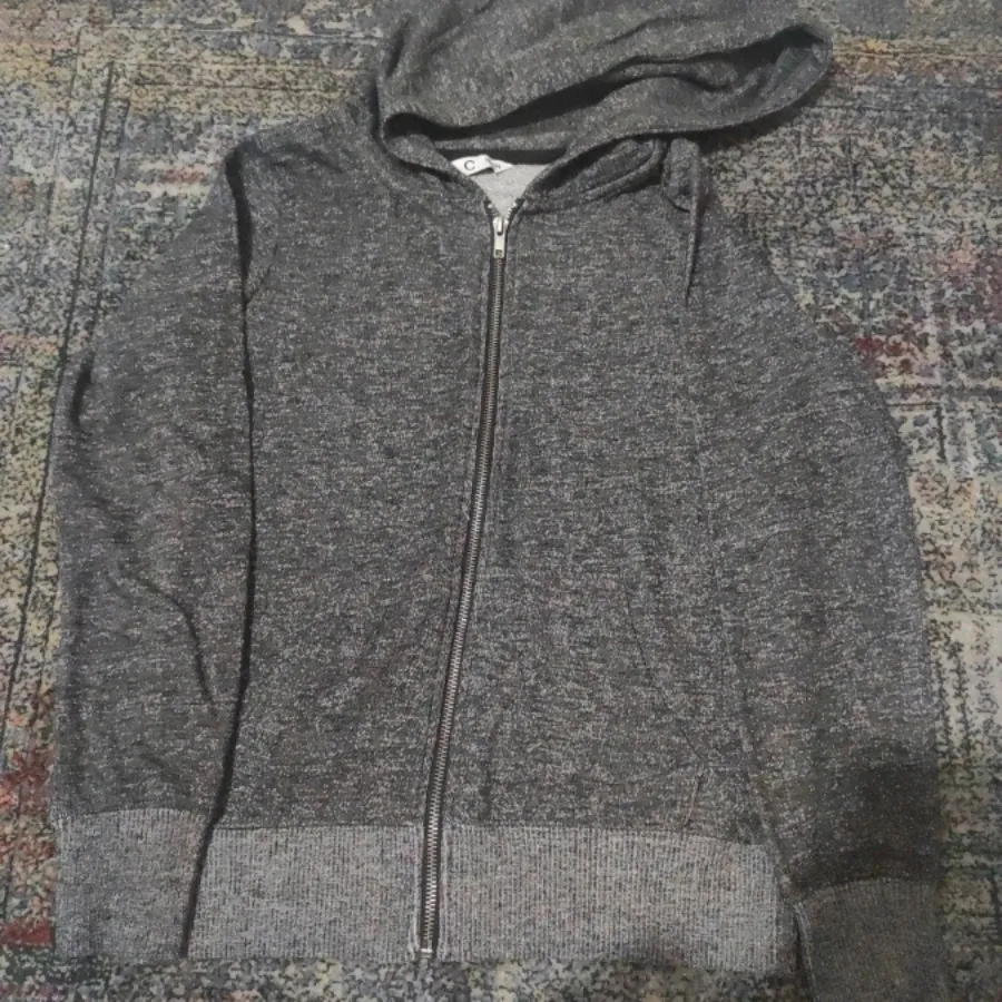 سویشرت نوک مدادی