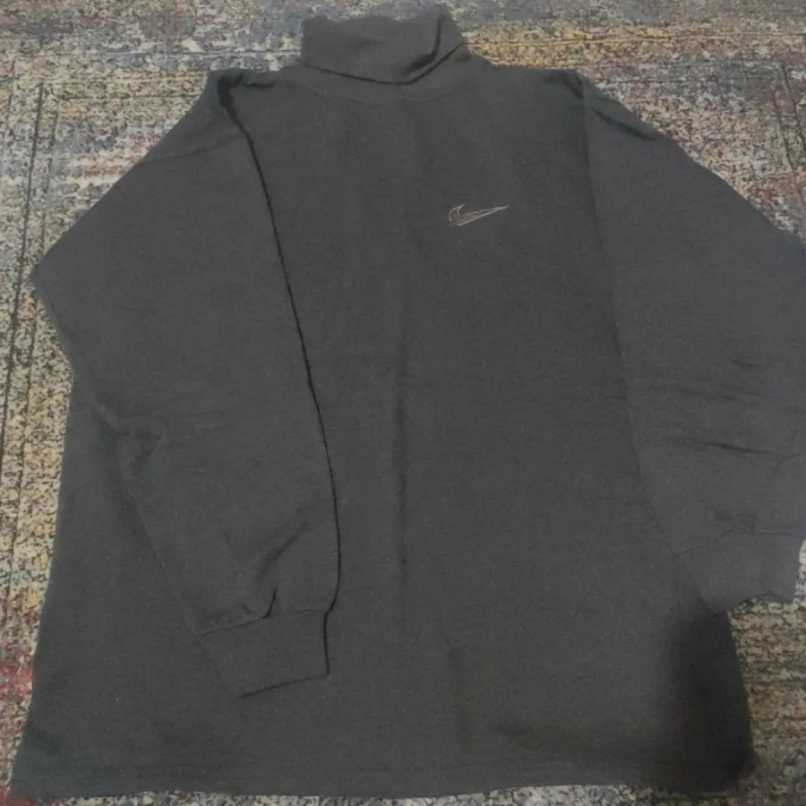 یقه اسکی نوک مدادی