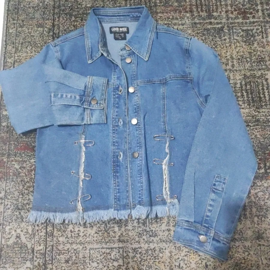 کت لی دخترانه