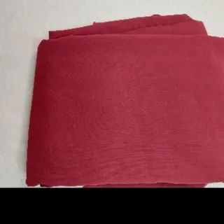 پارچه کرپ زرشکی مازراتی