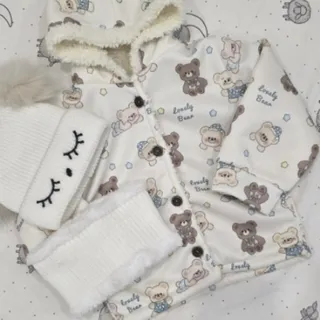 کاپشن و شال و کلاه بچگانه