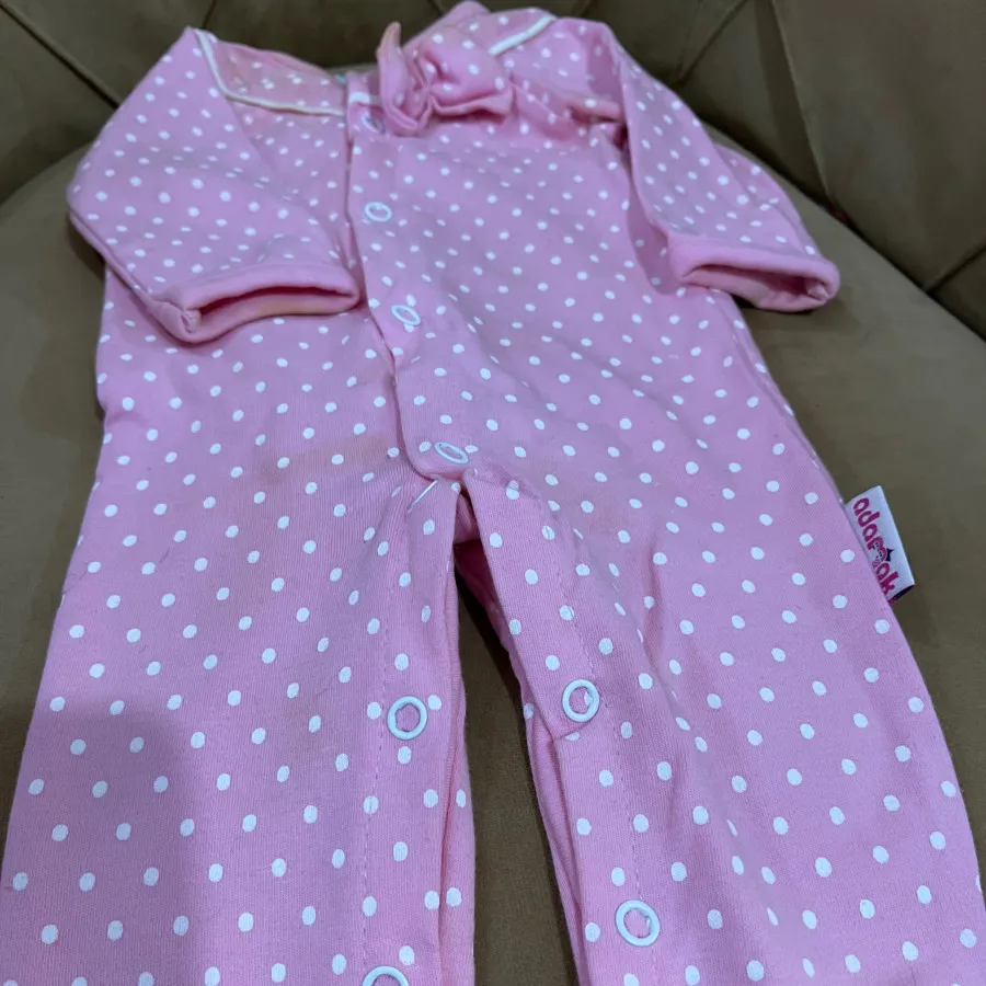 سرهمی نوزادی ادمک باکلاه