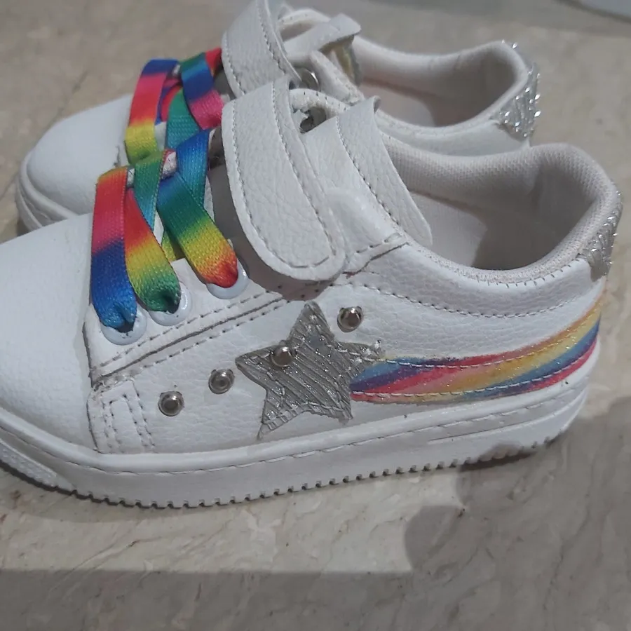 کفش سفید اسپرت دخترانه