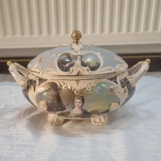 سوپ خوری انجل