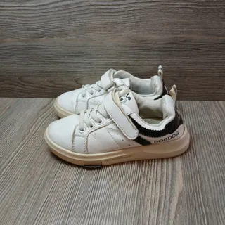 کتونی ونس بچگانه