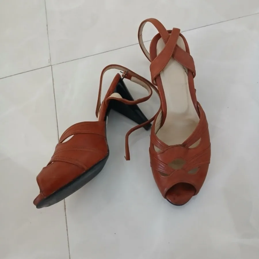 کفش مارال چرم