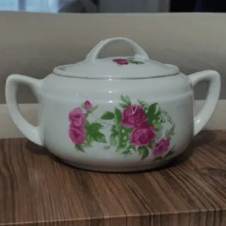 قندان گلسرخی