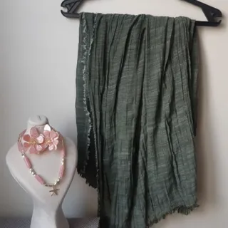 شال نخی سبز