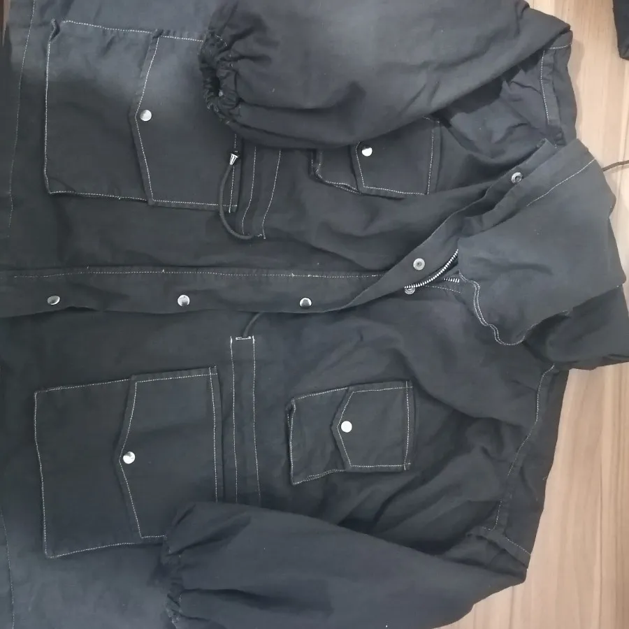 کاپشن اوور سایز لوسیفر