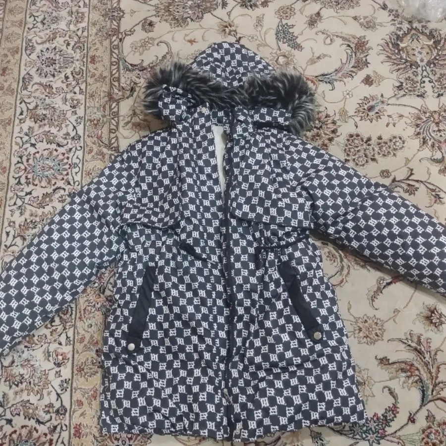 پالتو نوجوان