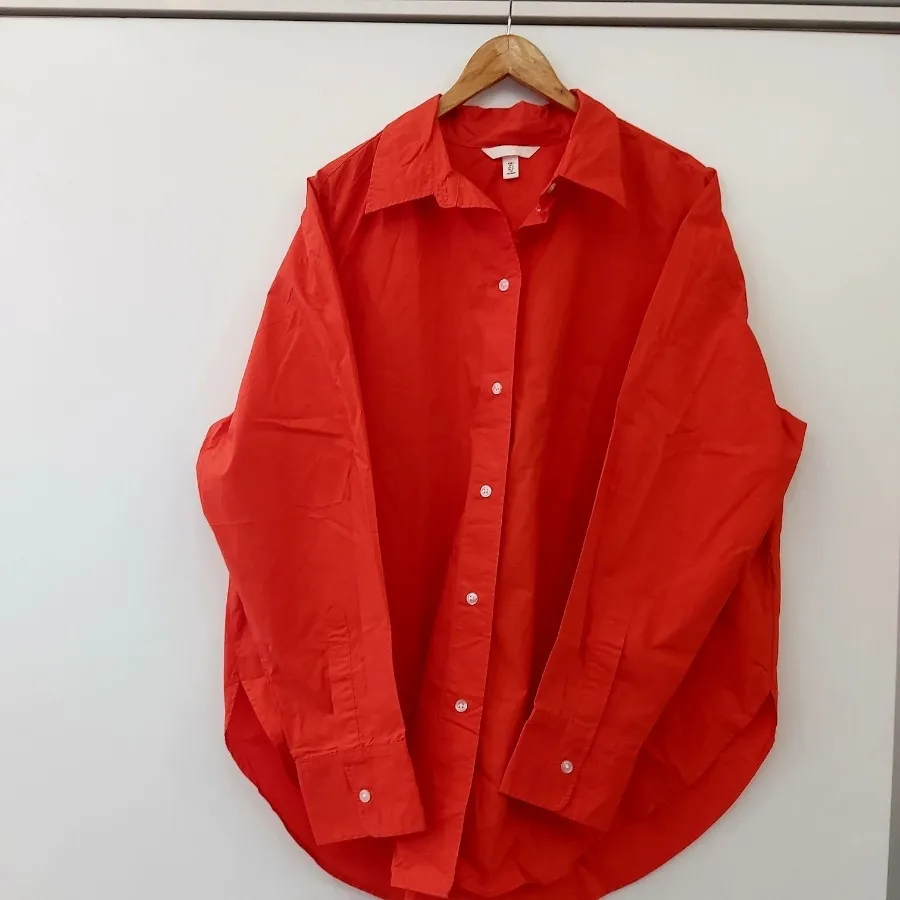 شومیز و لباس زنانه