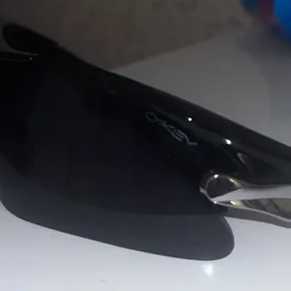 عینک اوکلی oakley
