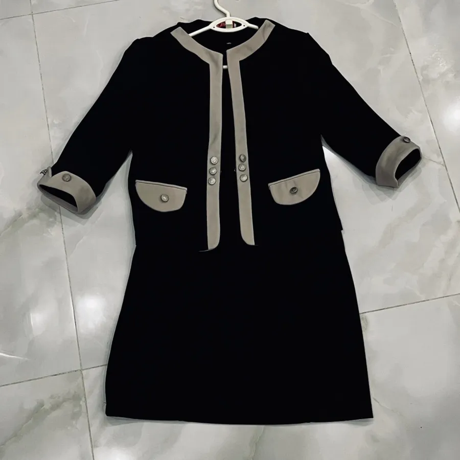 کت و سارافون