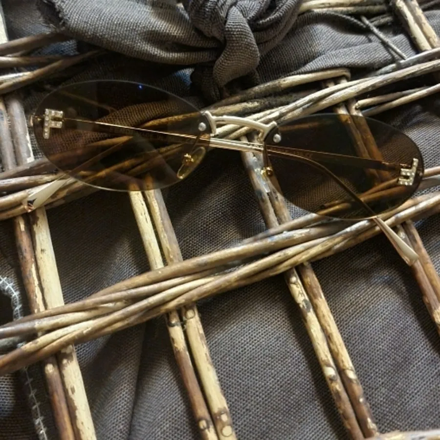 عینک ترندی فندی