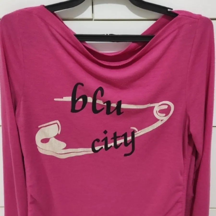 بلوز یقه شل