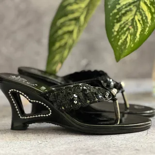 صندل سایز 37