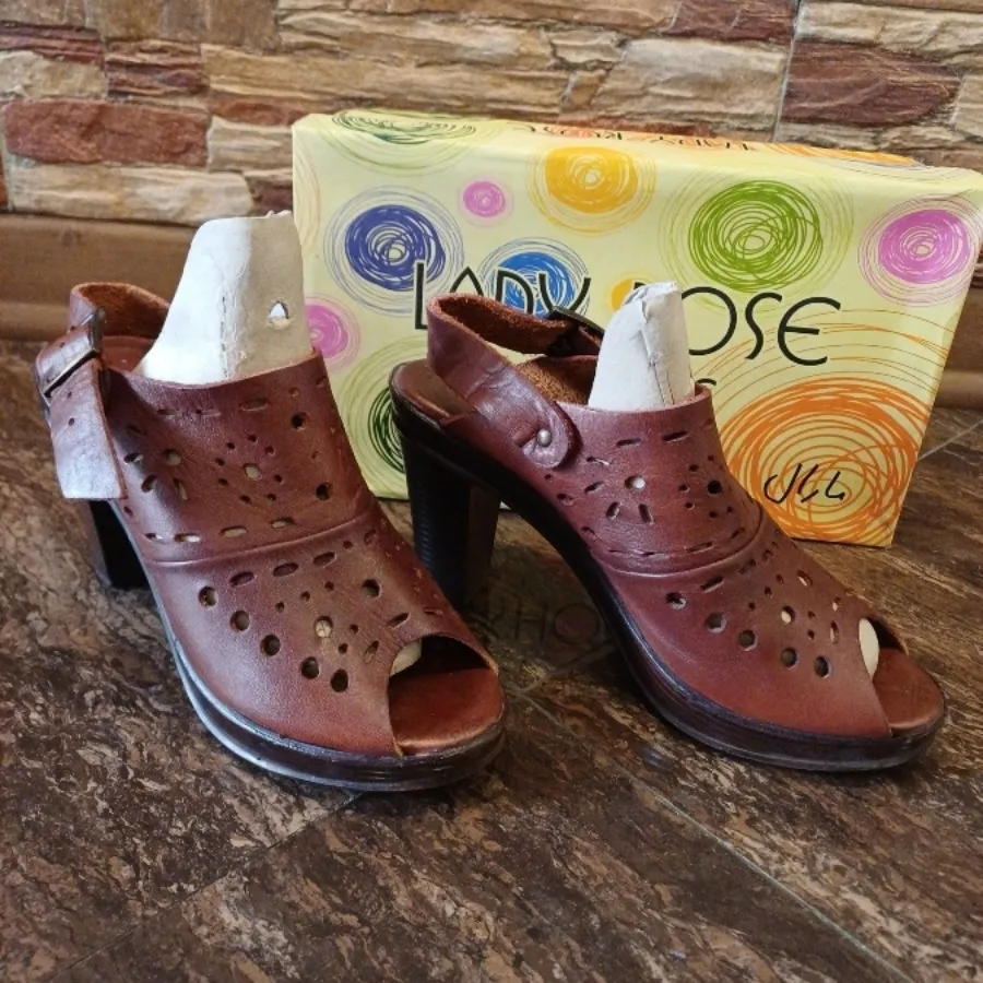 صندل پاشنه بلند