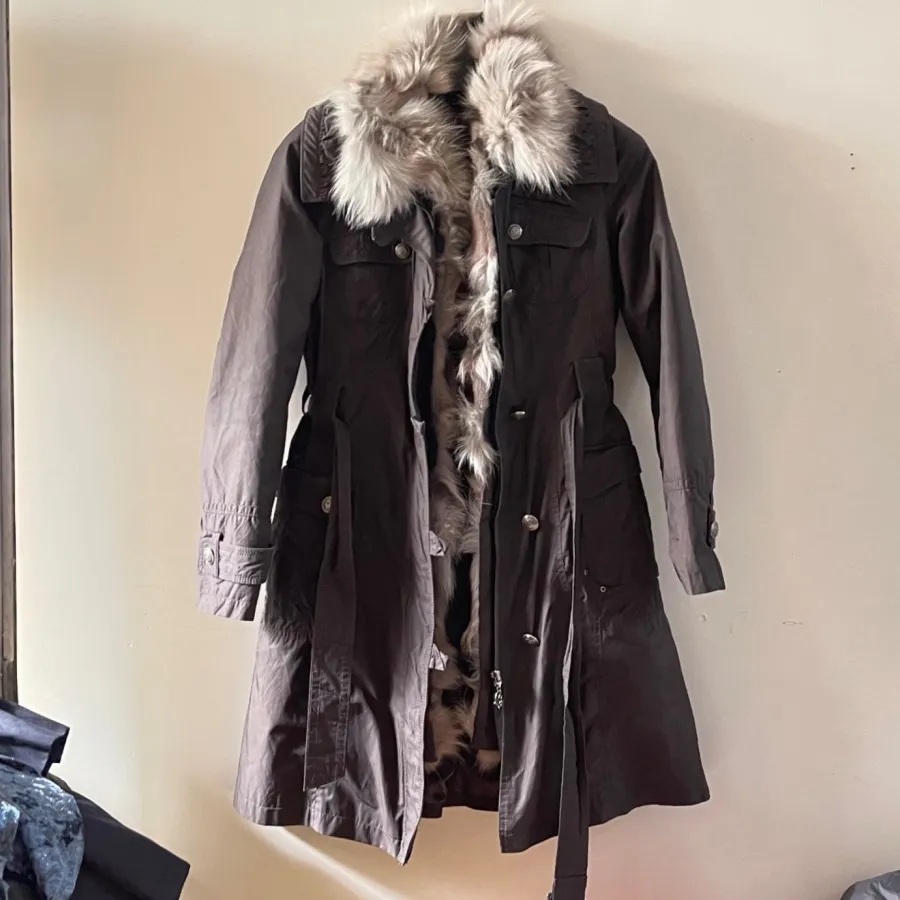 پالتو بارانی زنانه