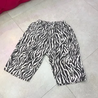 پچگانه شلوار جین