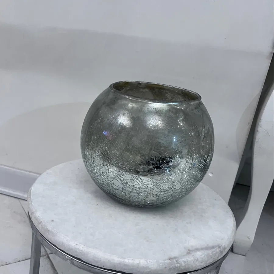 گلدان شیشه ای