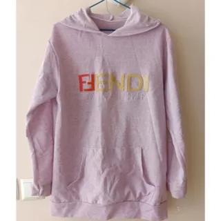 هودی کلاه دار