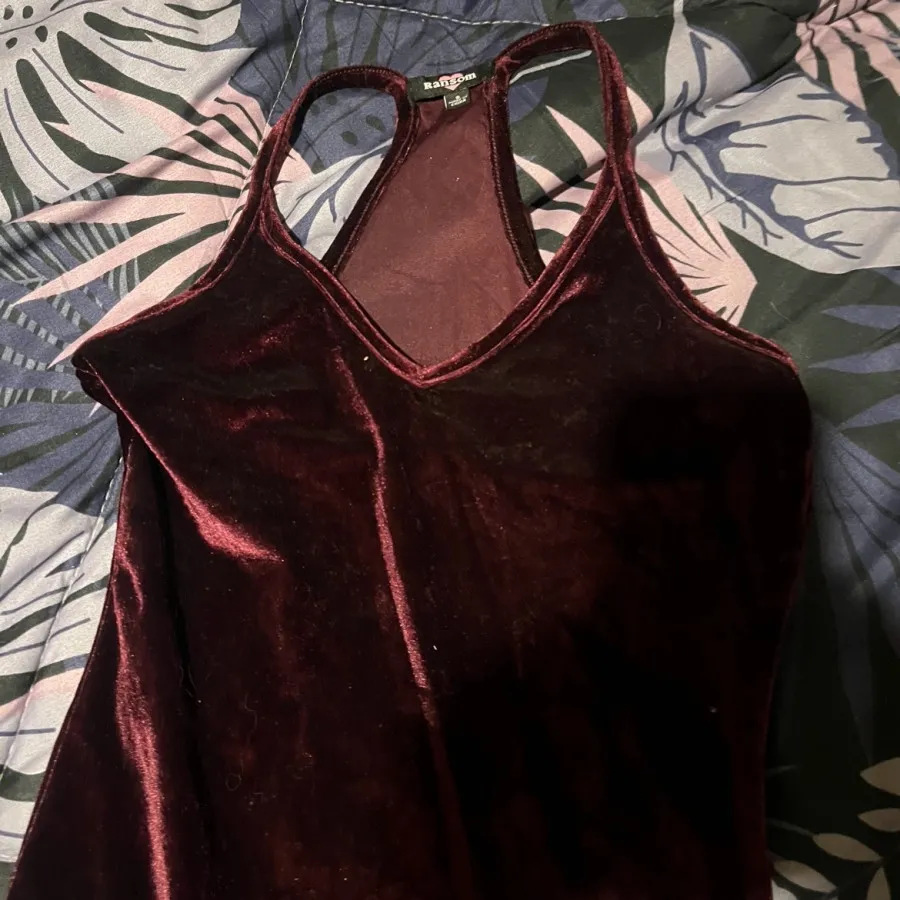 بادی تا‌پ مخمل شیک