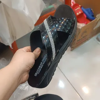 صندل چرم زنانه حراجی