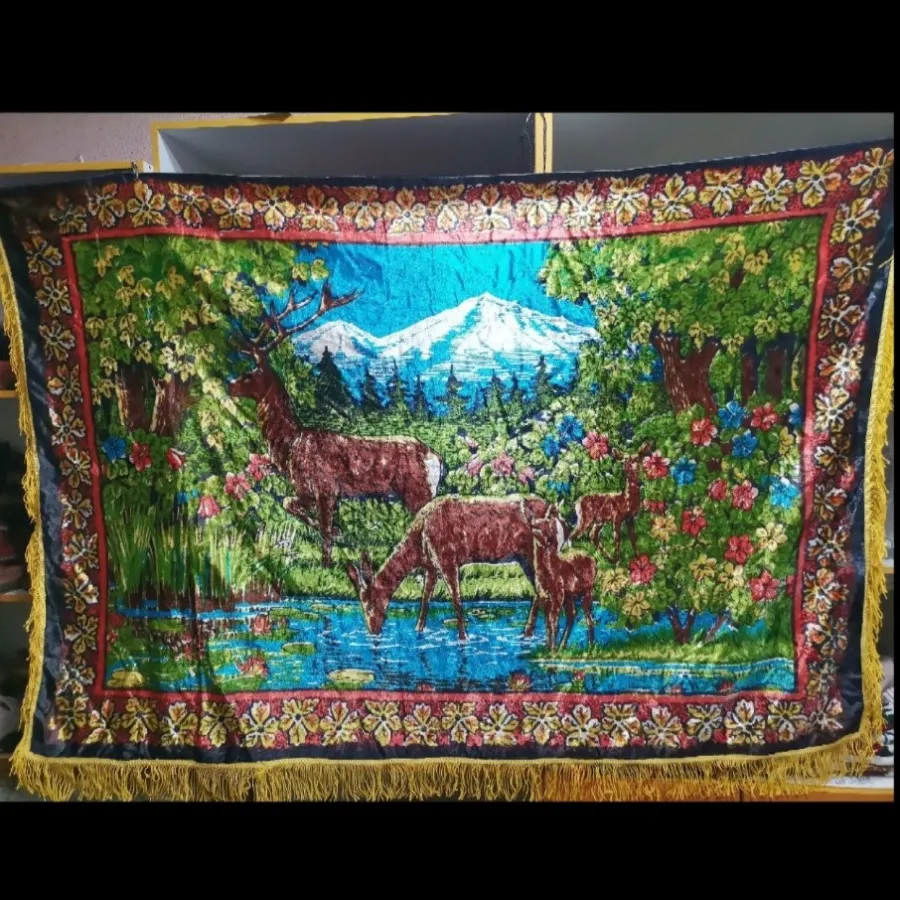 رومیزی مخمل آتیک