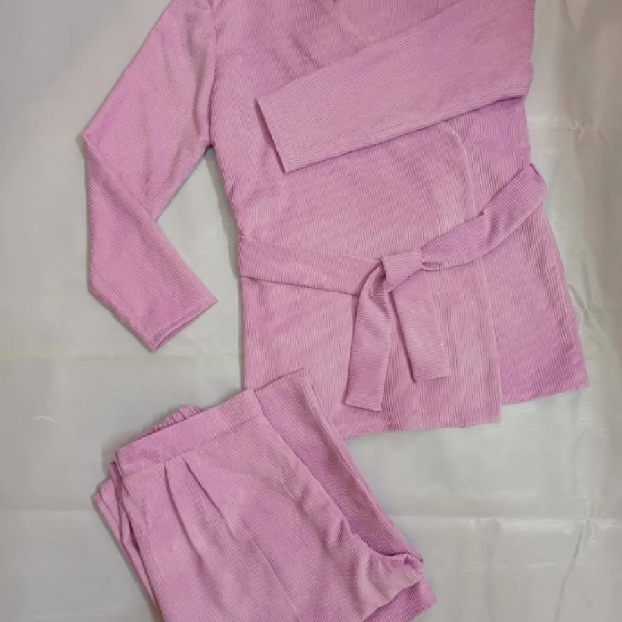 کت شلوار مخمل کبریتی