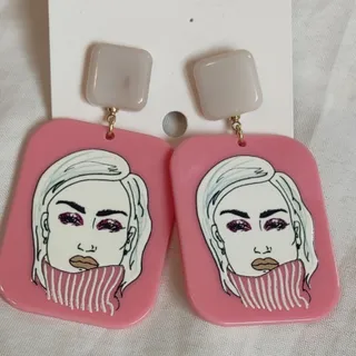 گوشواره سبک، زیبا وخاص